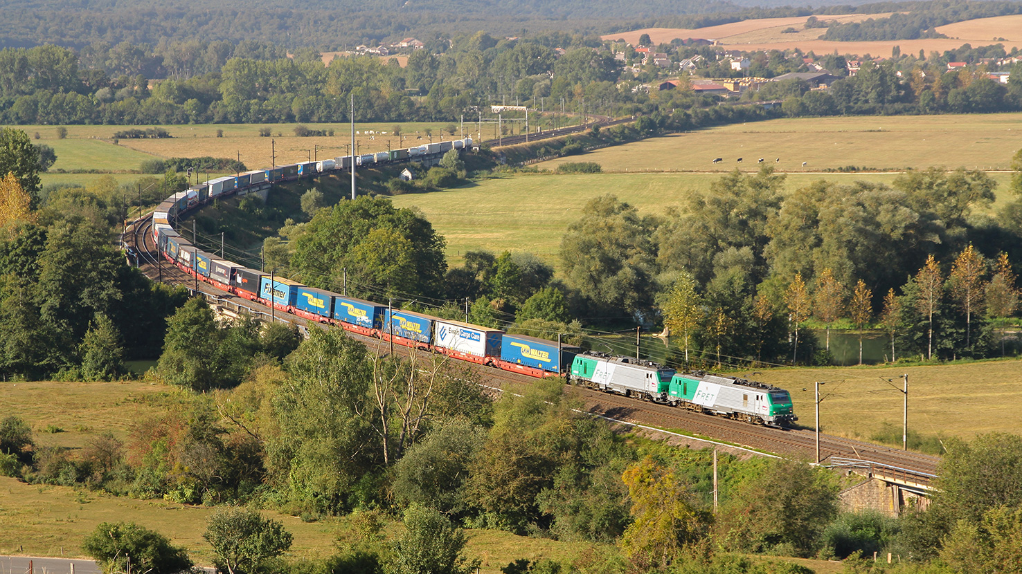 Premiers trains longs en Europe