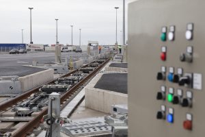 Panneau de contrôle ouverture des wagons - Calais