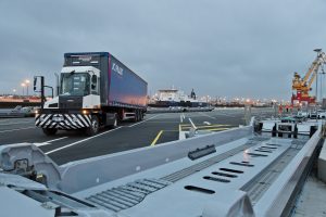 Terminal autoroute ferroviaire Calais - VIIA Britanica