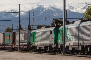 Train autoroute ferroviaire 3